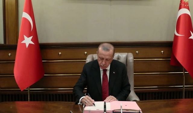 Cumhurbaşkanı Erdoğan imzaladı! Atama kararları Resmi Gazete'de!