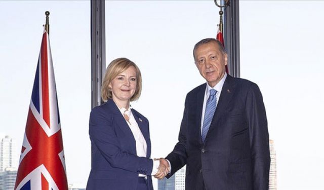 Cumhurbaşkanı Erdoğan, İngiltere Başbakanı Liz Truss ile görüştü