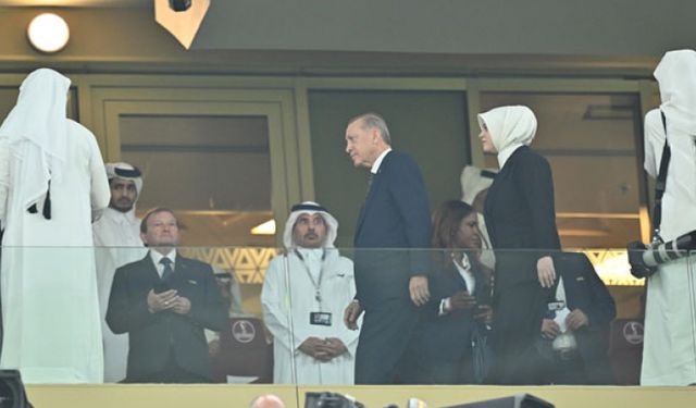 Cumhurbaşkanı Erdoğan Katar'da! Arjantin Fransa finalini tribünden takip etti