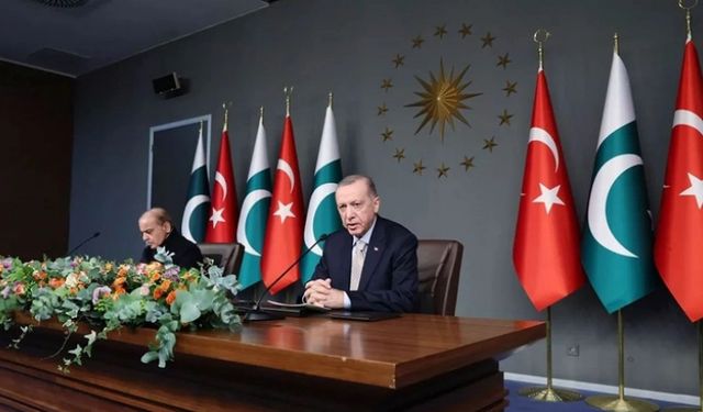 Cumhurbaşkanı Erdoğan: Pakistan'ın terörizmle mücadelesini destekliyoruz