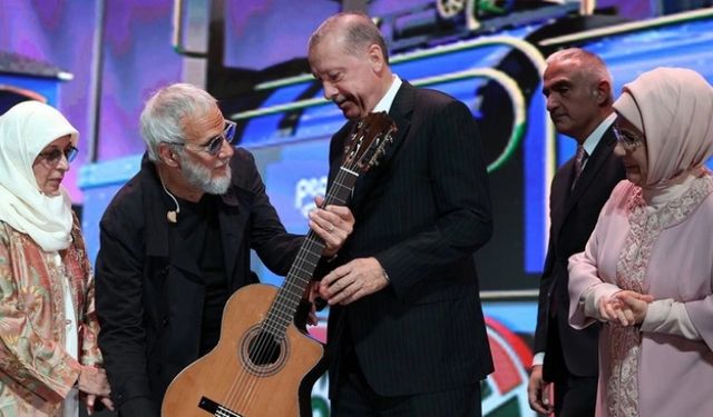 Cumhurbaşkanı Erdoğan, Yusuf İslam'ın konserine katıldı