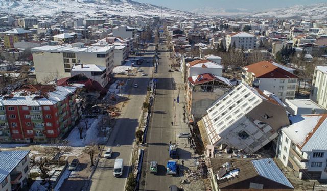 Depremin ekonomik maliyeti de şiddeti kadar büyük!  İşte deprem bilançosu