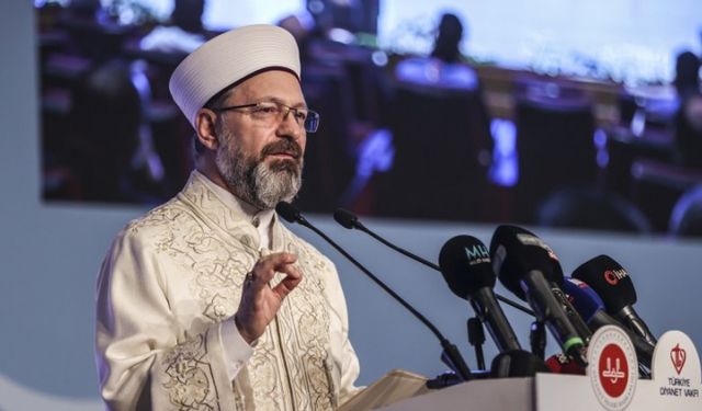 Diyanet İşleri Başkanı Erbaş üniversitelilerden şikayetçi! 'Sayı bir milyonu geçmiyor'