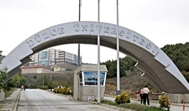 Düzce Üniversitesi'nde deprem nedeniyle sınavlar 1 hafta ertelendi