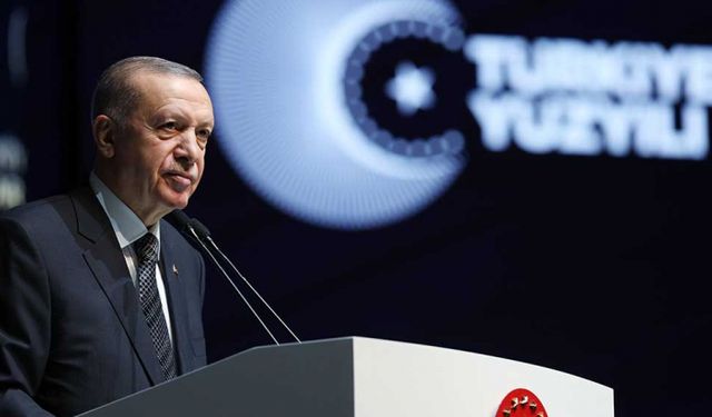 Erdoğan'dan altılı masaya tepki: Yeni oyunlar peşinde koşuyorlar