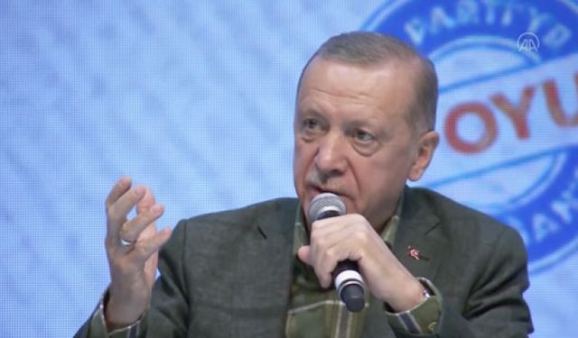 Erdoğan Diyarbakır'da Sezai Karakoç'un şiirini okudu