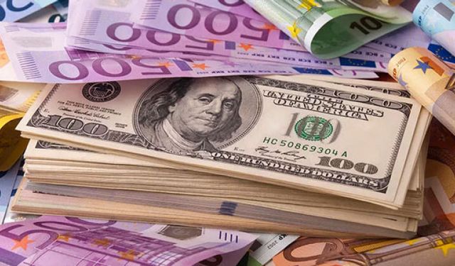 Euro/dolar paritesi 1’in altına düştü