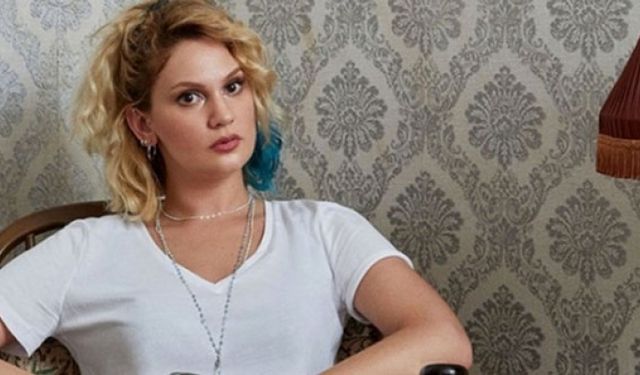 Farah Zeynep Abdullah'tan olay çıkış! Devlet ve Allah kelimelerini görmek istemiyorum