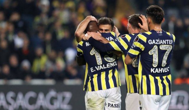 Fenerbahçe Konyaspor'u hezimete uğrattı! 4-0