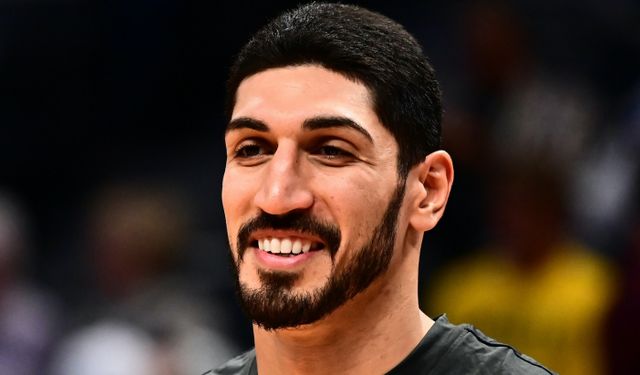 FETÖ'cü Enes Kanter Yunanistan'ı savundu