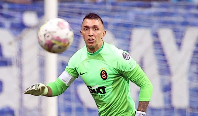 FIFA'dan Muslera'ya ceza!