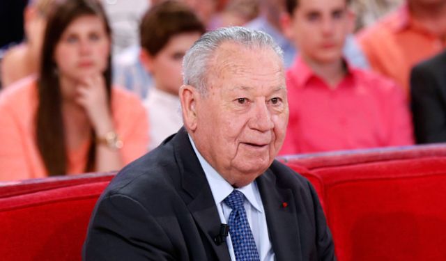 FIFA Dünya Kupası rekortmeni Just Fontaine hayatını kaybetti