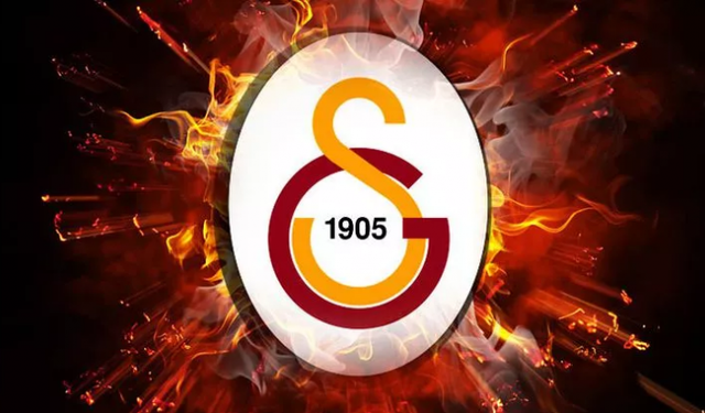 Galatasaray'ın eski yıldızı oğlu ile antremana çıktı!