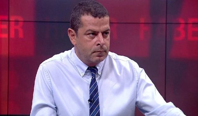 Gazeteci Cüneyt Özdemir: Dikkat dikkat çöküş canlı yayınlandı!