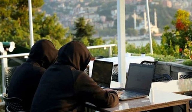 Hack Karadeniz'de aranan hackerlar, Mustafa Varank ve Ali Taha Koç çıktı!