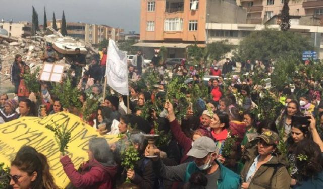 Hatay'da hükümete protesto yürüyüşü! 'Hakkımızı helal etmiyoruz'