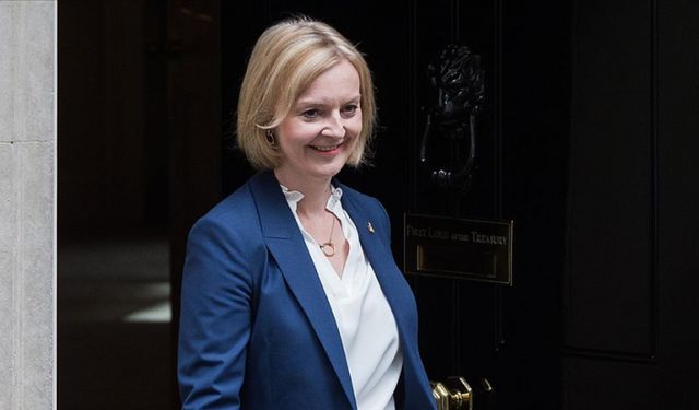 İngiltere Başbakanı Liz Truss 45 günde istifa etti