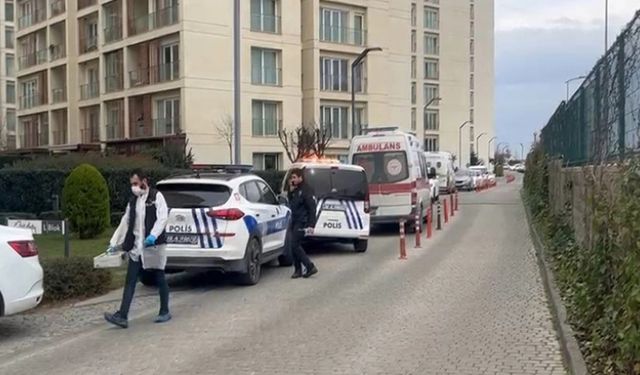 İstanbul'da kan donduran olay! 3 çocuğunu iple tavana asıp öldürdü sonra canına kıydı, sebebi şok etti...