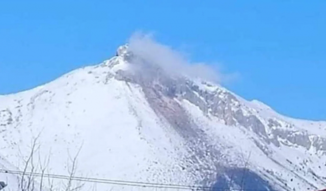 Kahramanmaraş'da şok eden olay! Kuşkayası Dağı yanmaya başladı