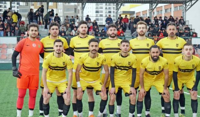 Kayseri'de tarihi maç! Sekiz kişi rakiplerini 26-1 yenip rekor kırdılar