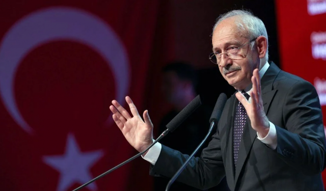 Kemal Kılıçdaroğlu AFAD'ı tiye aldı: Belgeleri yakalım derken binaları da yakmayalım