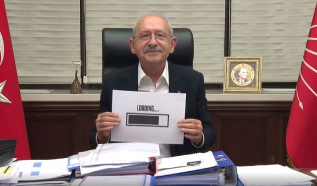 Kemal Kılıçdaroğlu yeni yılı böyle kutladı  Loading, Loading, Loading...