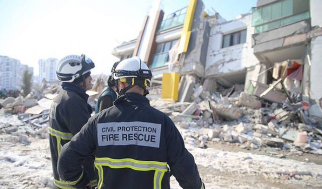 Malatya'da yıkılan binalarda tespit edilen kusurlara ilişkin 31 kişi gözaltına alındı