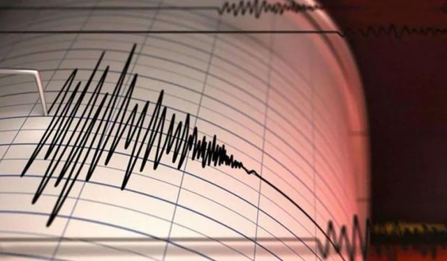 Marmara'da korkutan deprem! İstanbul sallandı