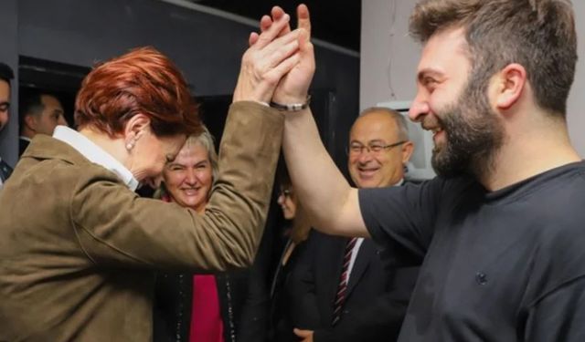 Meral Akşener Baturay Özdemir’in stand-up gösterisini izledi