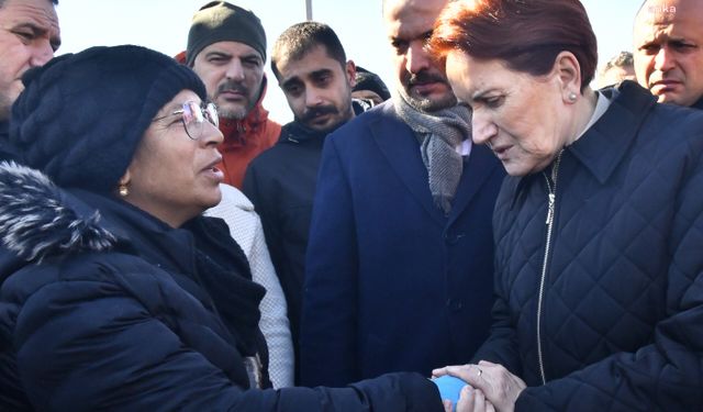 Meral Akşener depremzedeler ile bir araya geldi: Birimiz hepimiz için, hepimiz birimiz için