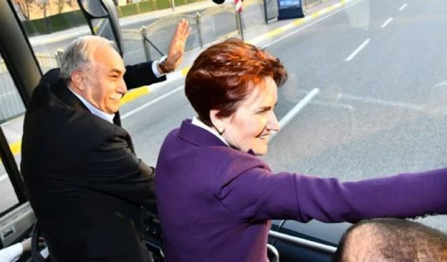 Meral Akşener Şanlıurfa'da 'Başbakan Meral' sloganlarıyla karşılandı