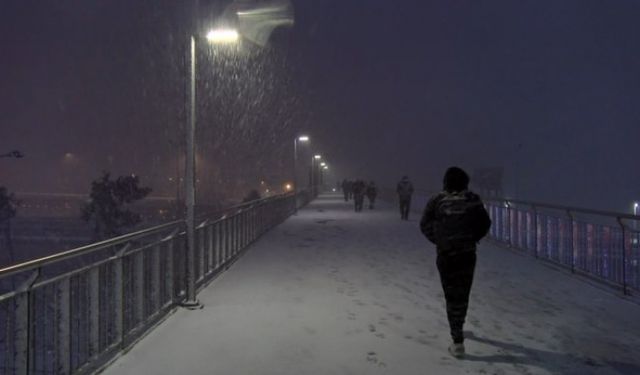 Meteoroloji’den Ankara ve İstanbul dahil 24 il için kar yağışı uyarısı