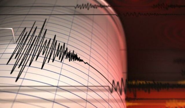 Muğla'da korkutan deprem! Sarsıntı çevre illerden de hissedildi