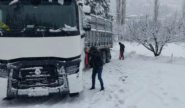 O şehirden şaşırtan kar görüntüleri!