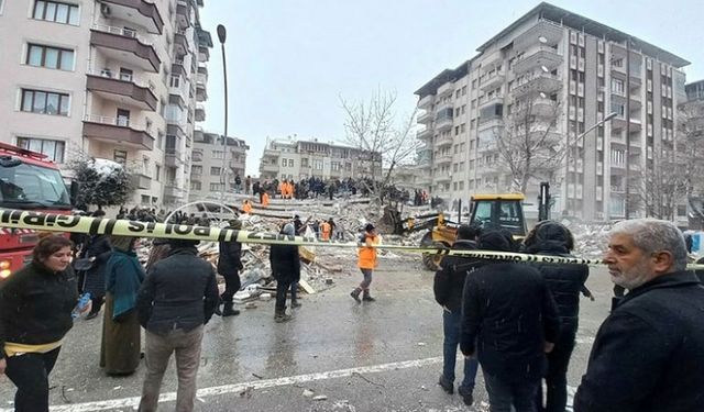 Paşinyan'dan deprem için taziye mesajı! 'Ermenistan destek sağlamaya hazır'