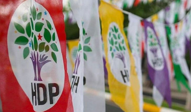 Son Dakika AYM'den HDP'ye red