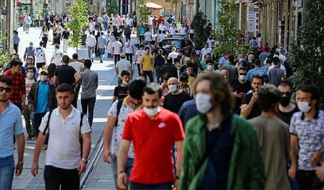 Türkiye nüfusunun ortanca yaşı 33,1'e yükseldi