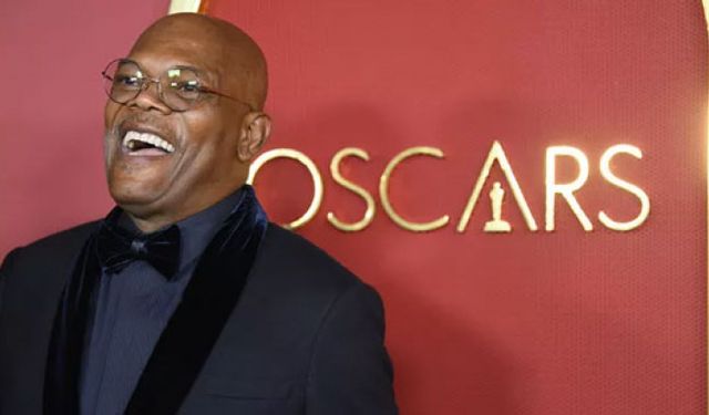 Twitter'da seks videolarını beğenen Samuel L. Jackson gündem yarattı