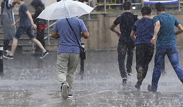 Meteoroloji uyardı! 10 ile sağanak ve dolu uyarısı: İstanbullular bu saate dikkat!