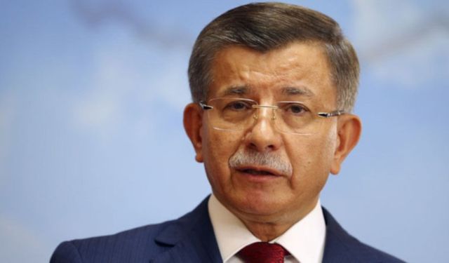 Davutoğlu Erdoğan'ı bombaladı: Bunlar küçük ayak oyunları