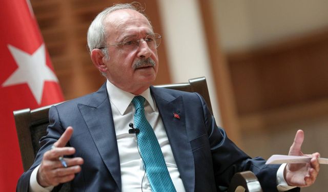 Kemal Kılıçdaroğlu acı haber ile sarsıldı