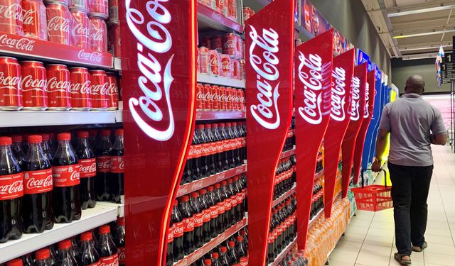 Kola fiyatlarına büyük zam! 2.5 litrelik Coca Cola bakın ne kadar olacak