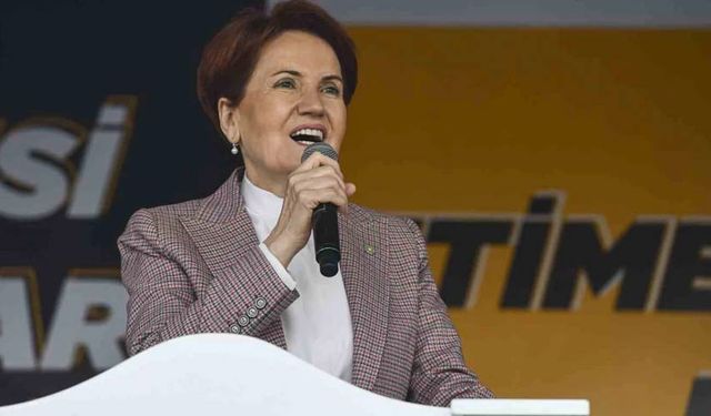 İYİ Parti lideri Meral Akşener seçim beyannamesini açıkladı