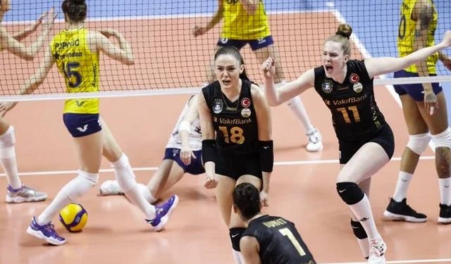 VakıfBank, CEV Şampiyonlar Ligi'nde Fenerbahçe'yi mağlup ederek finale kaldı.