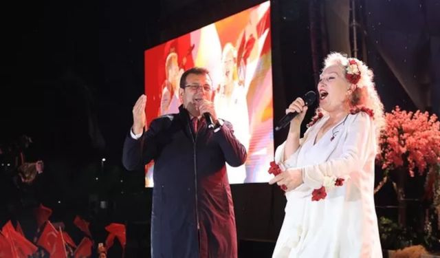 İmamoğlu, Suzan Kardeş ile İzmir Marşı'nı söyledi