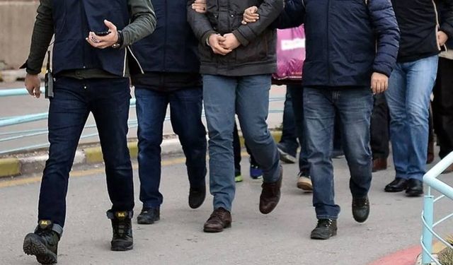 İstanbul'da FETÖ operasyonu: 30 şüpheli yakalandı