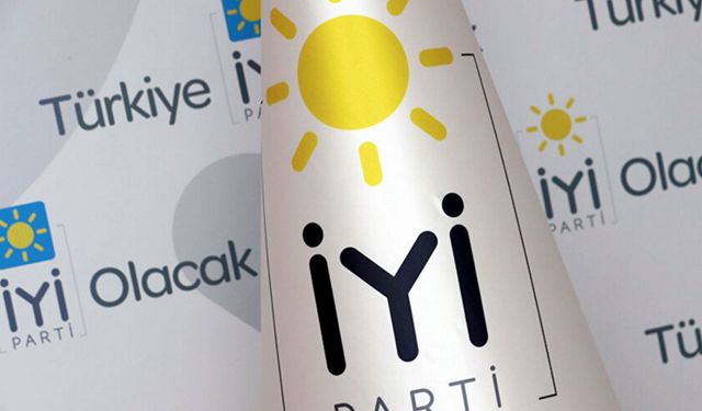 İYİ Parti'den istifa etti!