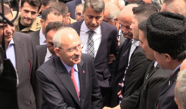 Kemal Kılıçdaroğlu, Ülkücü kanaat önderleriyle biraraya geldi!