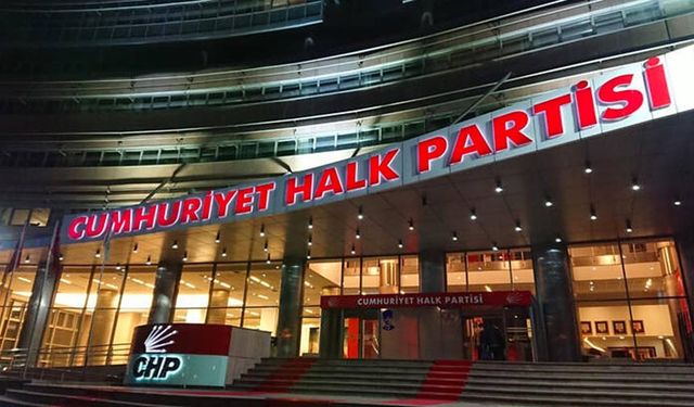 CHP Genel Merkezi seçim gecesi için hazırlanıyor! Balkon yerine platform