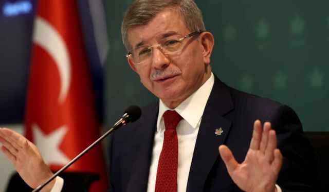 Davutoğlu'ndan bomba iddia: Birileri kolay yoldan zengin edilecek